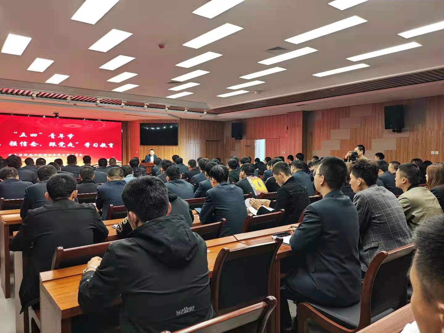 配图.jpg
