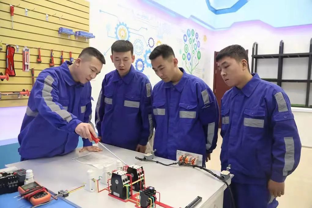 微信图片_20220307105227.jpg