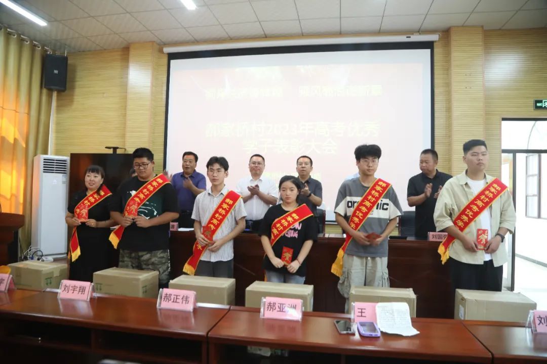 图片 2.jpg